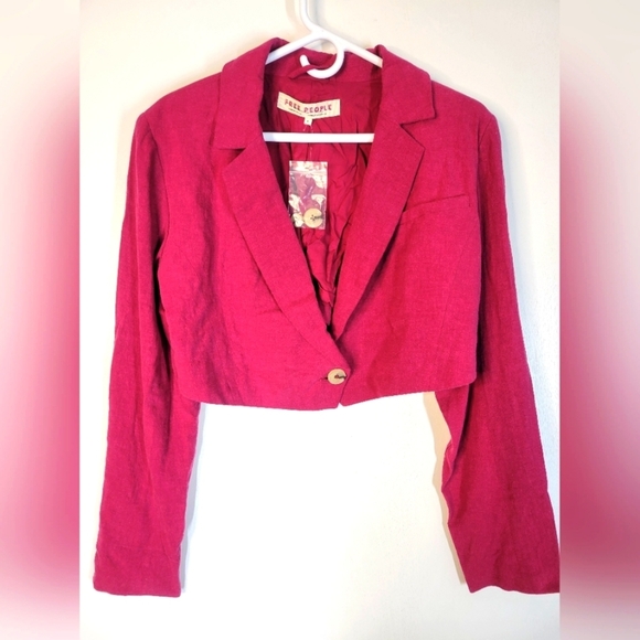 NWOT Free People Berry Wine Coco Cropped Linen Blend Blazer - Picture 1 of 6